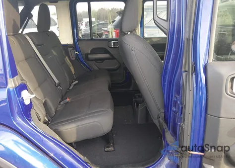 2019 Jeep Wrangler Unlimited Sahara 4X4 z USA, uszkodzony, nr VIN 1C4HJXEG0KW657685